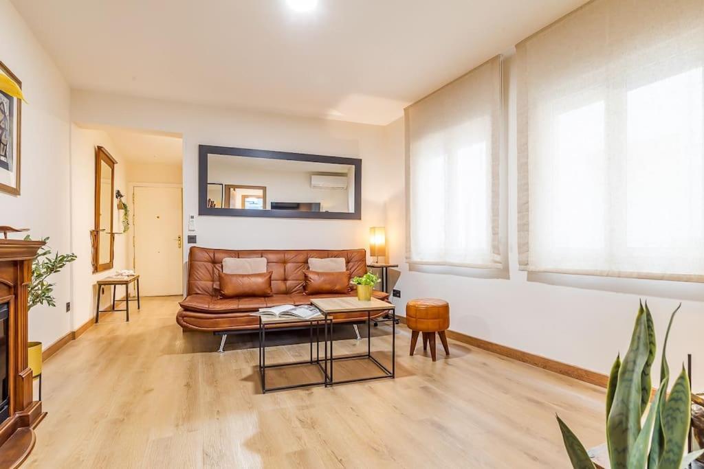 Apartamento Reformado Y Tranquilo Junto A Gran Via Madryt Zewnętrze zdjęcie
