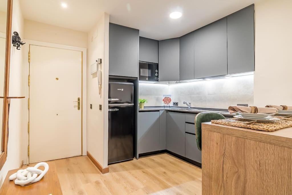 Apartamento Reformado Y Tranquilo Junto A Gran Via Madryt Zewnętrze zdjęcie