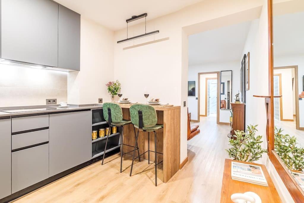 Apartamento Reformado Y Tranquilo Junto A Gran Via Madryt Zewnętrze zdjęcie