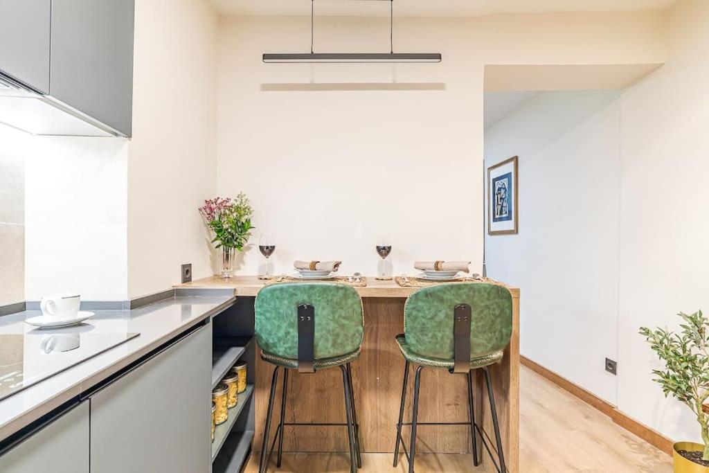 Apartamento Reformado Y Tranquilo Junto A Gran Via Madryt Zewnętrze zdjęcie